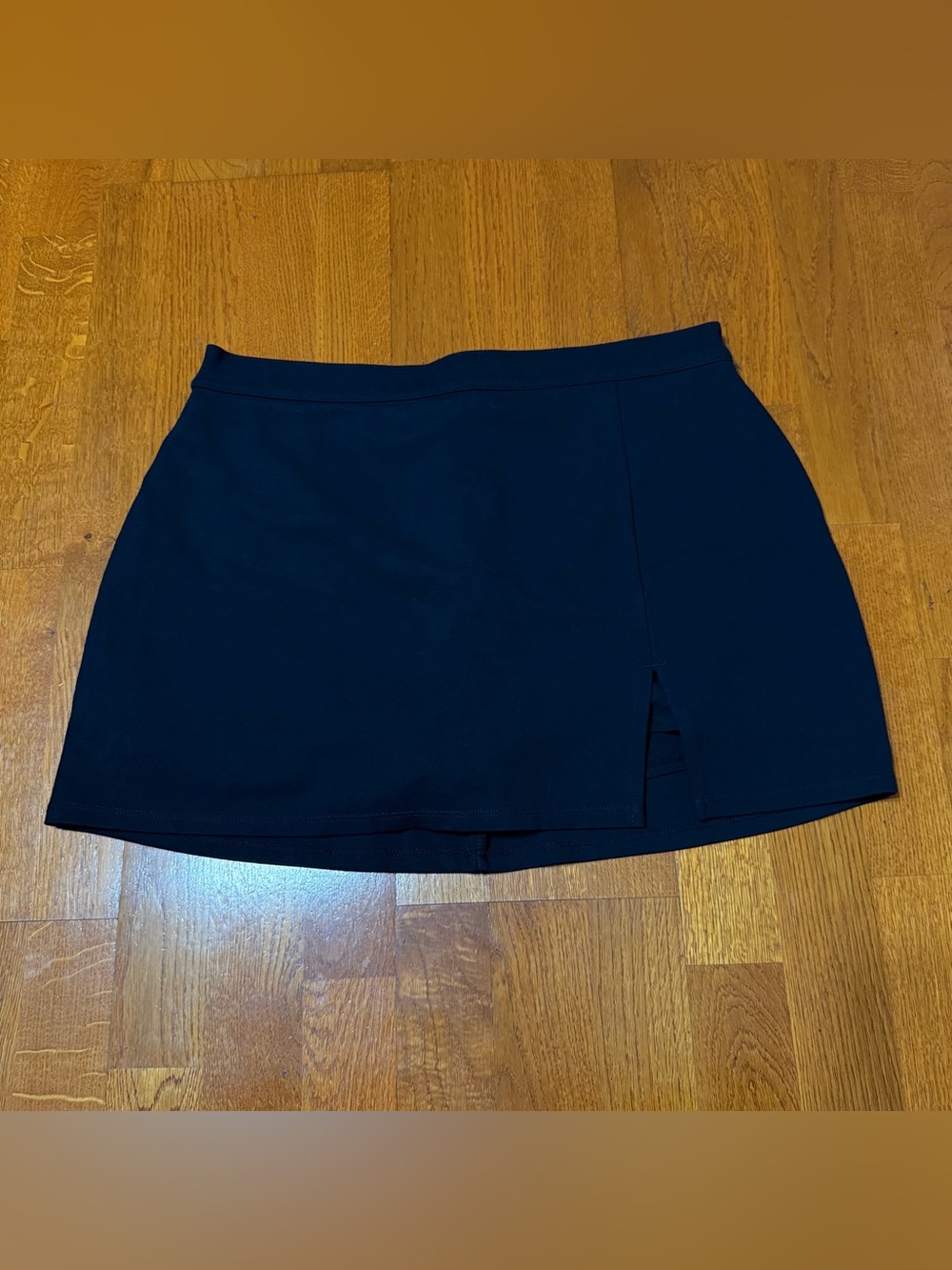 hollister black skort
